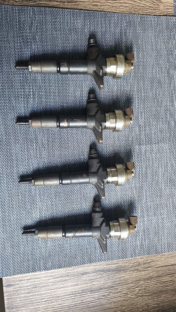 Fuel Injectors, Rail, and Pump for Diesel Engine (Category: Other Automotive Parts and Accessories) located in Caloocan City. Submitted by jazz_art (Listing ID 1440799206, Image 2). Description: RUSH SALE — OEM DIESEL & AUTO PARTS Selling original pull-out parts from running units. Good condition, tested, and ready install. Available Parts: ✔ Toyota D4D Injectors ✔ Isuzu CRDi Injectors ✔ Injector Driver / EDU ✔ Common Rail Assembly ✔ ABS Pump / M