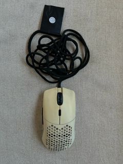 Glorious Model O Gaming Mouse - Matte White475446366847651840