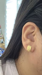 (Category: ) located in . Submitted by chenamea (Listing ID 1440889831, Image 1). Description: .