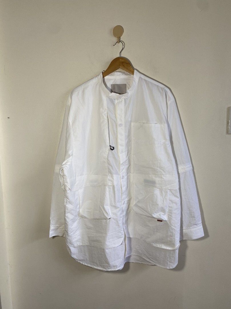 Goopimade 21 S/S 2-Way Functional Shirt (Category: Tshirts & Polo Shirts ) located in Abucay. Submitted by jamesnike21 (Listing ID 1440855230, Image 3). Description: 📌Goopimade 2 - Way Functional Shirt 📌like new condition 📌size 3 on tag 📌width 27' 📌length 34' 📌shoulder 21' 📌Slightly wrinkled due to storage 👍 📌The color of the product may differ from actual color depending on the type, condition of the display, surrounding light and other