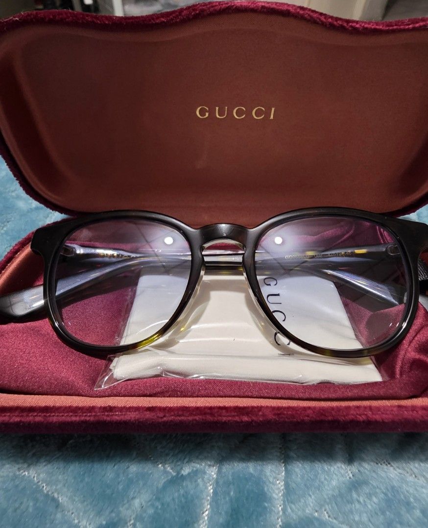 Gucci Eyeglasses (Category: Sunglasses & Eyewear) located in Mandaluyong City. Submitted by mlstuff28 (Listing ID 1440863857, Image 1). Description: - Authentic - Tortoiseshell Frame - Includes Original Gucci Case - Includes Original Gucci Cleaning Cloth and pouch - Ideal for Everyday Wear Mop: bank transfer.