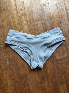 (Category: ) located in . Submitted by wizardhaze8888 (Listing ID 1440786178, Image 1). Description: .