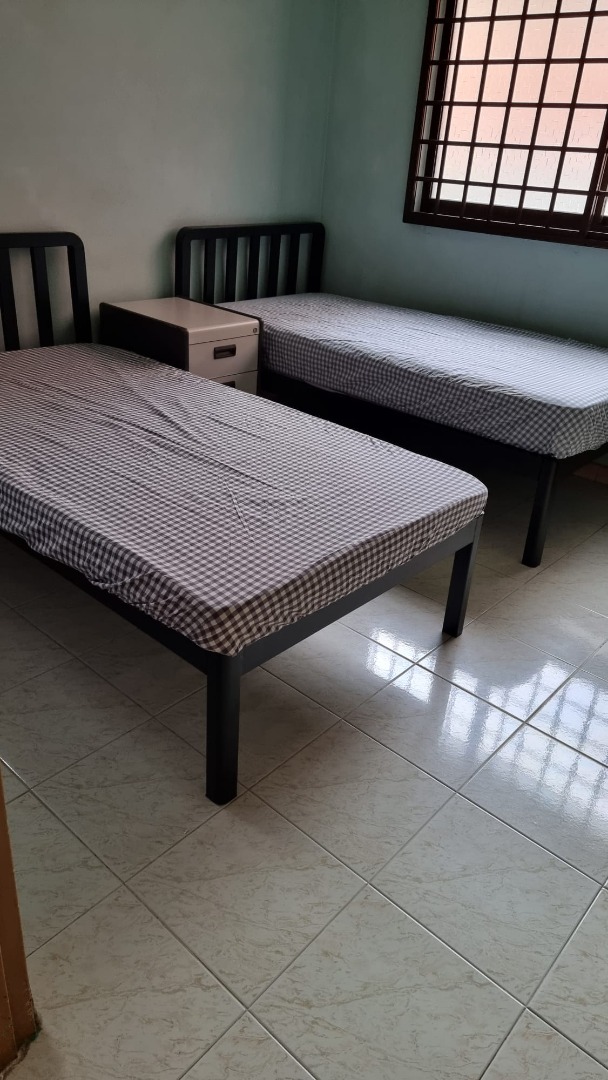 (Category: ) located in . Submitted by passerby___ (Listing ID 1440854484, Image 1). Description: .