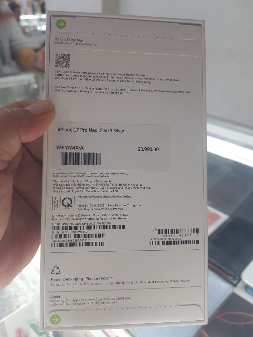 iphone 17promax silver 256gb brandnew (Category: Other Mobile & Gadget Accessories) located in San Juan City. Submitted by chelle.dice (Listing ID 1440843864, Image 2). Description: iPhone 17promax 256gb brandnew sealed all original ntc approval 1yr warranty apple and my physical store we accept trade in and credit card installment call or txt me.09353229255.09526547779 we do meet up.cash on delivery physical store grenhills shopping center.