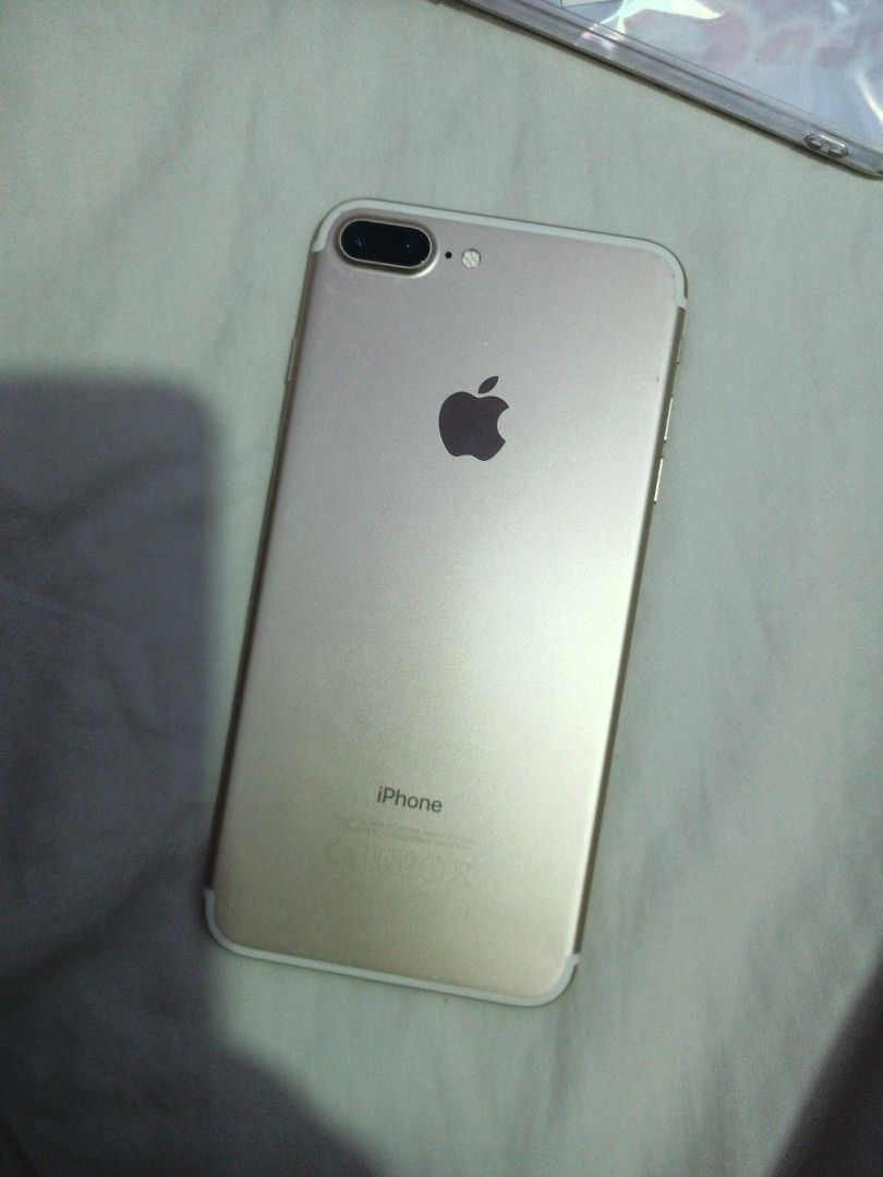 Iphone 7 plue 128gb (Category: iPhone 7 Series) located in Mangaldan. Submitted by nuggetszz (Listing ID 1440907769, Image 2). Description: Smooth No dents 100% battery health not refurbished reset all you want note: for deliver ang mag babayad ay ang buyer!!.
