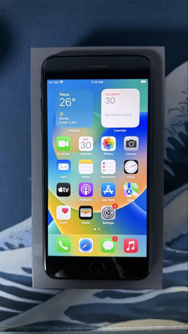 iphone 8 plus 64gb (Category: iPhone 8 Series) located in Muntinlupa City. Submitted by tys_stuff (Listing ID 1440854905, Image 2). Description: iphone 8 plus 64 gb 77% battery health open line with original box (no charger and cable) bought in japan can do meetups in alabang area buyer shoulders shipping fee .