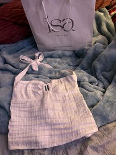 (Category: ) located in . Submitted by juliascloset. (Listing ID 1440893537, Image 1). Description: .