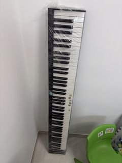 Keyboard with Stand475222451758059520