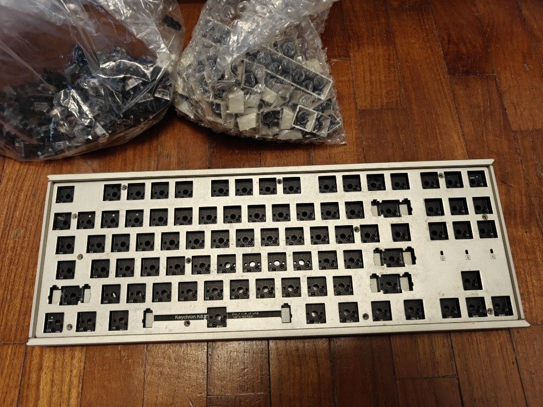 Keychron K8 Wireless PCB & Plate/Frame468428778762424320