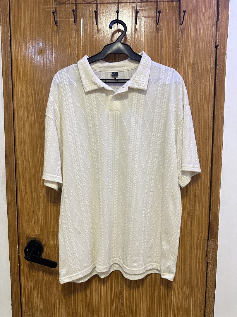 Knitted Polo Shirt - Cream (Category: Tshirts & Polo Shirts ) located in Quezon City. Submitted by munozla31 (Listing ID 1440843332, Image 1). Description: - Size: Large ( W23 x L28.5) - Excellent Condition.