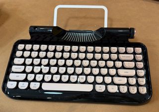 （分類：）位於 。 由 wwf111 提交（商品編號 1440853204，圖片 1）。簡介： 。