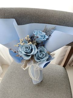 Korean Minimalist With Bloomed Rose Collection item 3