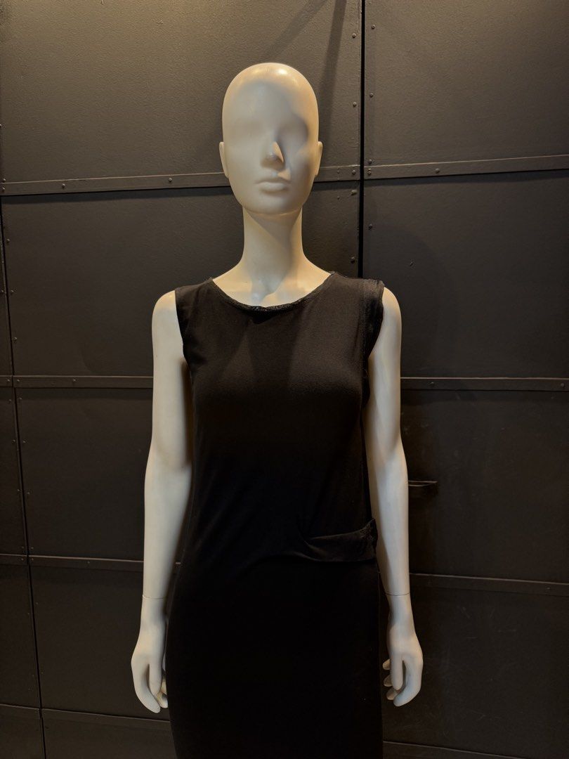 LANVIN SILK MIDI DRESS WITH FRONT SLIT (Category: Dresses) located in Pasig City. Submitted by vetementsdemanila (Listing ID 1440913180, Image 3). Description: LANVIN SILK MIDI DRESS WITH FRONT SLIT New without tags Size: MEDIUM (Runs small, will fit XS-SMALL) Bust: 34 inches Waist: 30 inches Length: 48 inches P2750 PLUS SHIPPING.