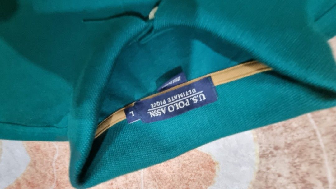 Large Mens Polo (Category: Tshirts & Polo Shirts ) located in Santa Rosa. Submitted by ronalyn0321 (Listing ID 1440804371, Image 2). Description: .