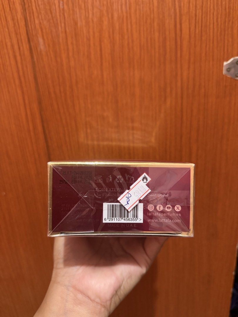 Lattafa Ameerat Al Arab Eau De Parfum 100ml (Category: Fragrance & Deodorants) located in Cavite. Submitted by shopgeeks (Listing ID 1440914406, Image 3). Description: - Ameerat Al Arab by Lattafa - Eau de Parfum, Natural Spray - 100ml Bottle - Made in UAE - Comes in Original Packaging 📍Dasma,Cavite.