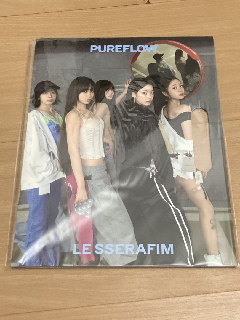 LE SSERAFIM Pureflow pt. 1 Compact Album- Group, Toys & Collectibles ...