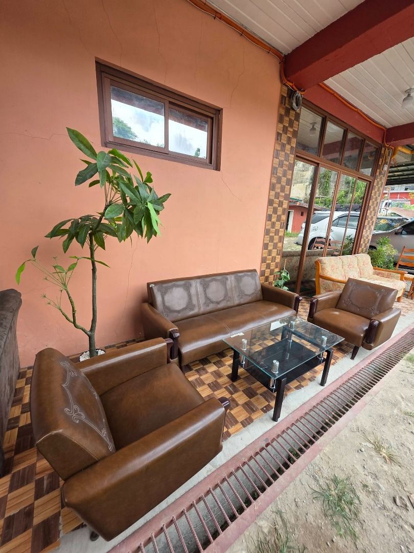 LEATHER SET SOFA.. (Category: Sofas) located in Sablan. Submitted by gongonshelley12 (Listing ID 1440807276, Image 2). Description: PRICE 30,000 JAPAN ITEMS LEATHER SET SOFA.. GOOD FOR 3 AND 2PCS SINGLE. CENTER TABLE NOT INCLUDED.. GOOD NA GOOD PO YAN.. GANDA PO NITO MGA MADAMS.