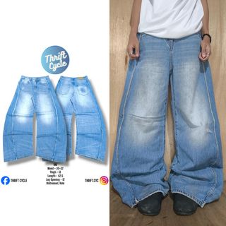 (Category: ) located in . Submitted by thrift.cycle (Listing ID 1440923233, Image 1). Description: .