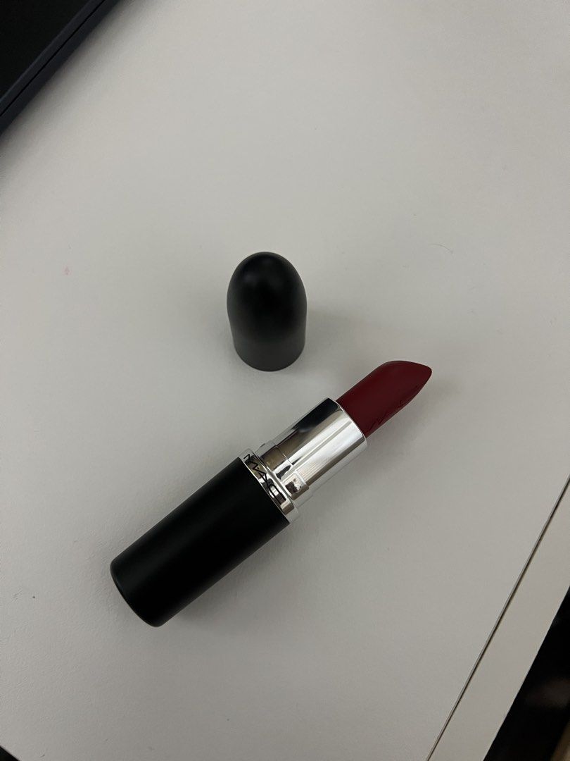 MAC Lipstick - Ruby Woo (Category: Makeup) located in Binan City. Submitted by closetbyhoney (Listing ID 1440894304, Image 1). Description: - Authentic MAC Lipstick in Ruby Woo - Iconic bold, matte red shade - Perfect for a statement lip - Bullet is still quite full - Comes with original black cap - A must-have for any makeup collection Location: Makati.