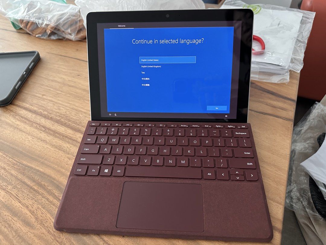 Microsoft Surface Go with  Keyboard468554708703006720