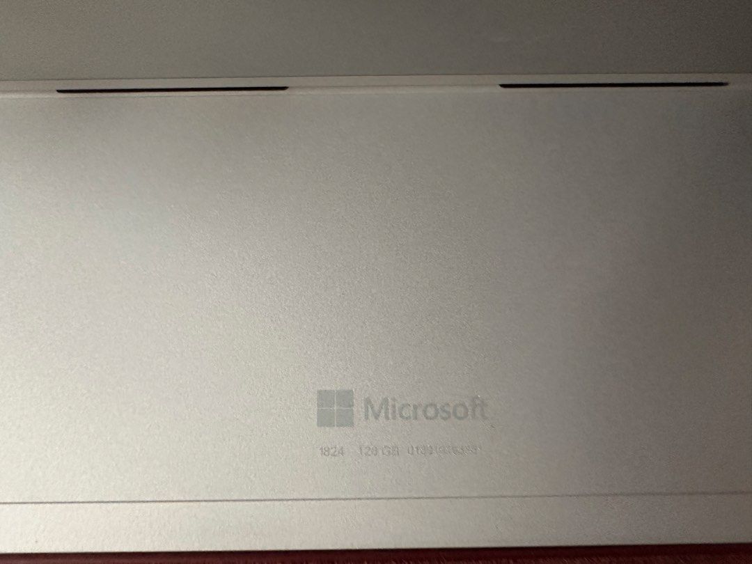 Microsoft Surface Go with  Keyboard468554708703006722