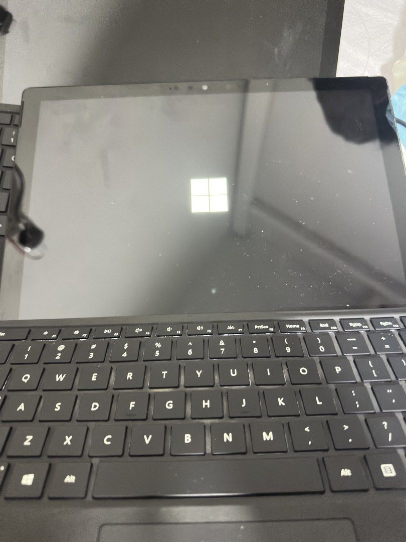 Microsoft Surface Pro 7468158671990958081