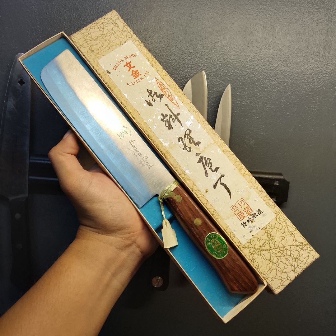 NAKIRI BRAND NEW Kitchen Knife (Category: Knives & Chopping Boards) located in Cebu City. Submitted by rk_kutsilyo (Listing ID 1440933629, Image 2). Description: ‼️SALE‼️ NAKIRI 🔪 SAN-MAI Carbon Steel Core 🇯🇵 JAPAN SURPLUS ⚠️ "AS IS WHERE IS" Conditions visible in Photos ✅ READY TO USE, Cleaned and Sharpened 📍Talamban, Cebu 🛵 Delivery thru MAXIM 1000 only‼️ + df.