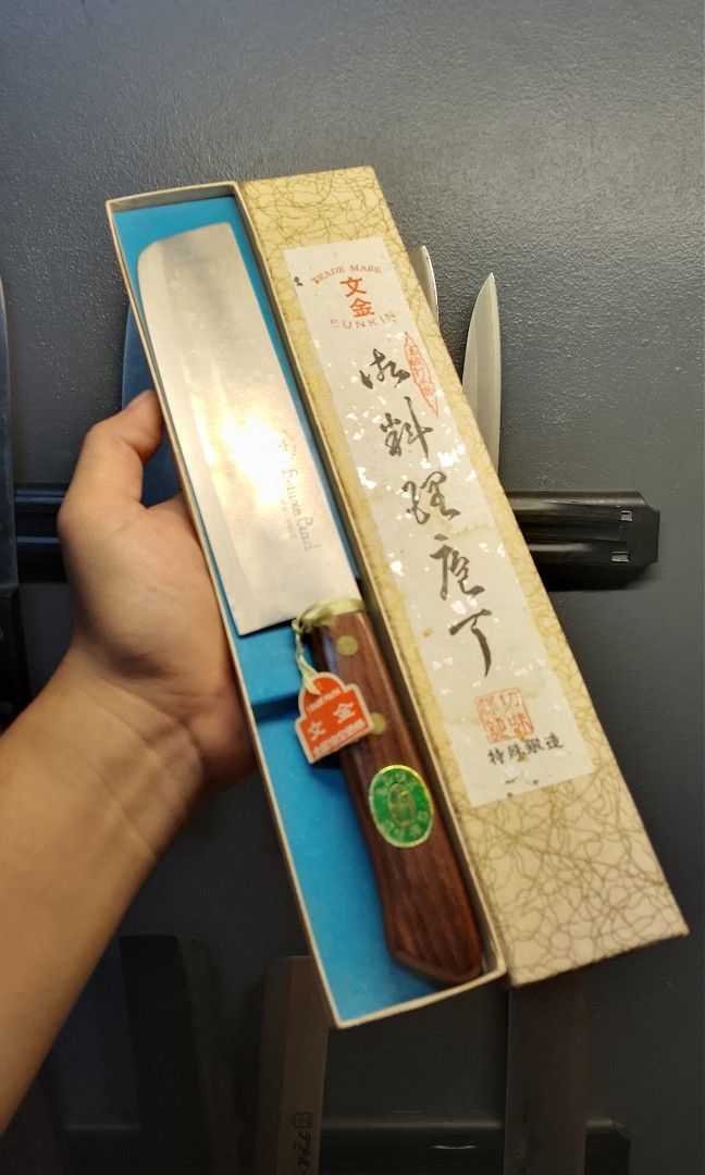 NAKIRI BRAND NEW Kitchen Knife (Category: Knives & Chopping Boards) located in Cebu City. Submitted by rk_kutsilyo (Listing ID 1440933629, Image 1). Description: ‼️SALE‼️ NAKIRI 🔪 SAN-MAI Carbon Steel Core 🇯🇵 JAPAN SURPLUS ⚠️ "AS IS WHERE IS" Conditions visible in Photos ✅ READY TO USE, Cleaned and Sharpened 📍Talamban, Cebu 🛵 Delivery thru MAXIM 1000 only‼️ + df.