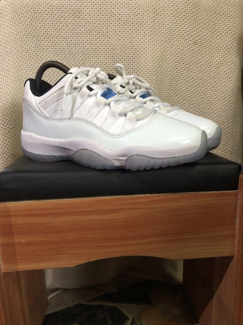 Nike Air Jordan 11 Retro Low (Category: Sneakers) located in Davao. Submitted by blufinds (Listing ID 1440760189, Image 2). Description: Nike Air Jordan 11 RETRO LOW Legend Blue.