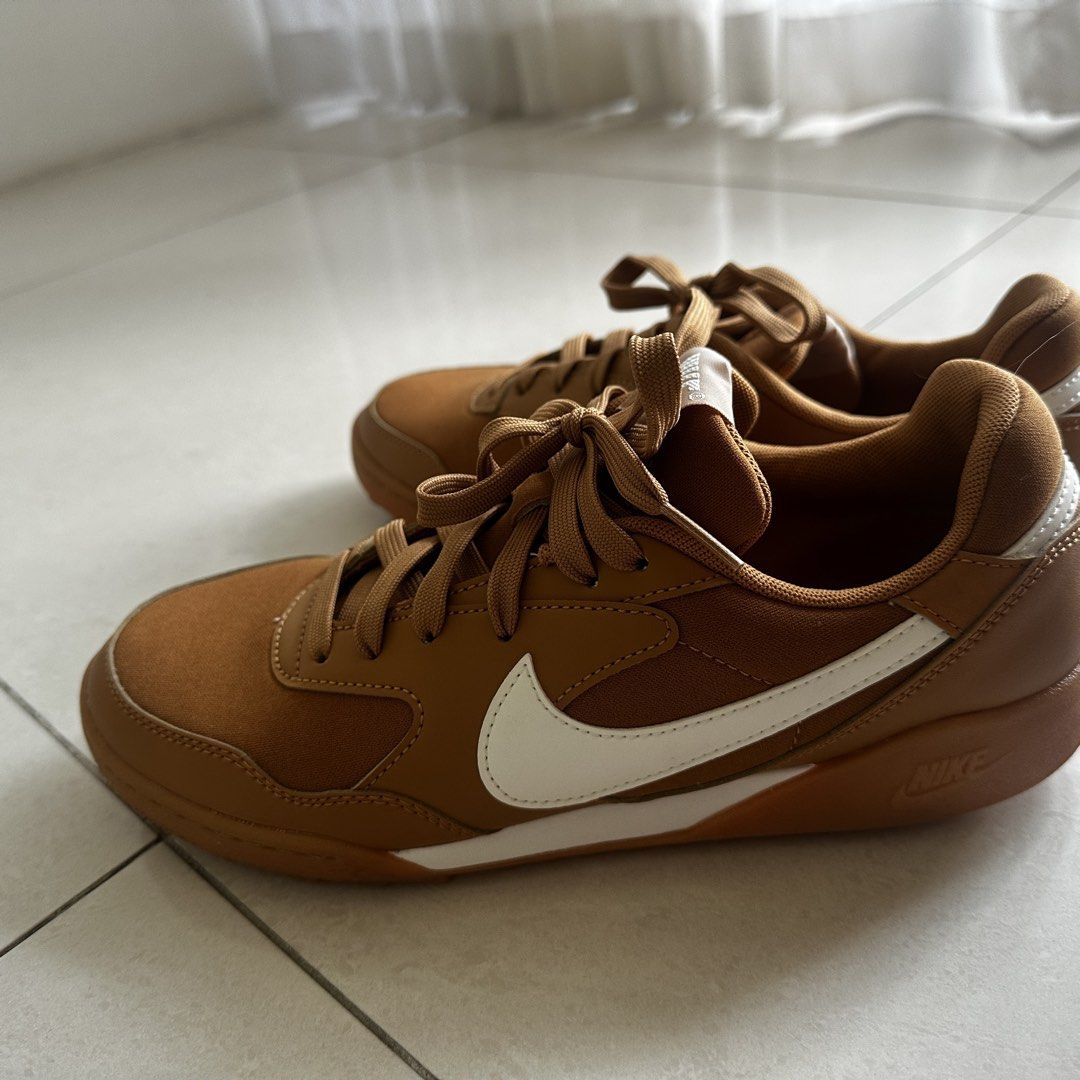 NIKE TERRA MANTA US 9 WOMENS (Category: Sneakers) located in San Juan City. Submitted by procure (Listing ID 1440830330, Image 3). Description: US 9 UK 6.5 26 CM Good as new No box .