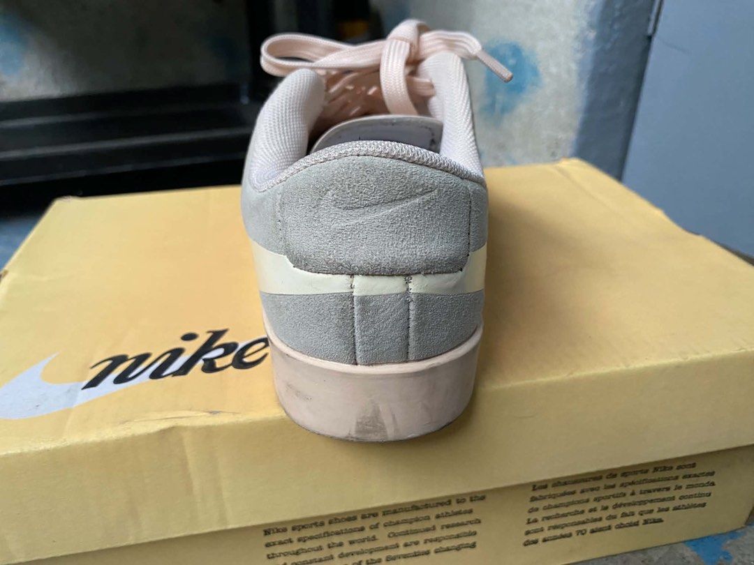 Nike Women Shoes (Category: Sneakers) located in Manila. Submitted by perfumeria0724 (Listing ID 1440870864, Image 3). Description: Original with Box Rfs: Need fund North Caloocan 📍 .