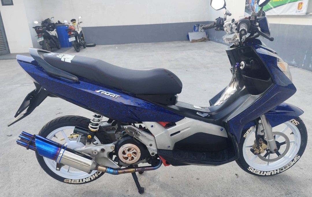 Nouvo Z 2009 mdl (2010 acquire) (Category: Motorbikes for Sale) located in Marilao. Submitted by cosmicphoenix_9d5080 (Listing ID 1440824416, Image 1). Description: For Sale (26k) Nouvo Z 2009 mdl (2010 acq) Thai Unit same engine/chassis number Good Condition Stock engine (Gas & Go) Complete Papers OR,CR,DOS New Plate issue: Paso Last Reg 2017 marilao,bulacan.
