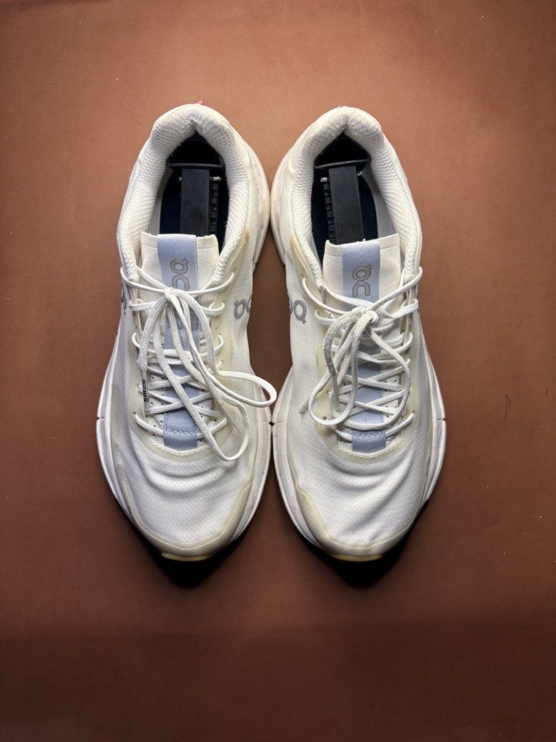 Oncloud Novaform (Category: Sneakers) located in Cagayan de Oro. Submitted by _kai.thrift (Listing ID 1440909897, Image 2). Description: .