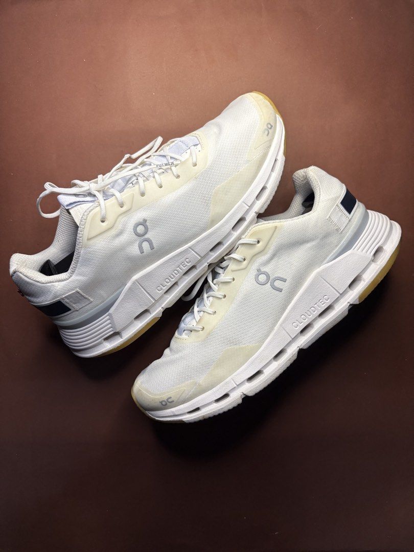 Oncloud Novaform (Category: Sneakers) located in Cagayan de Oro. Submitted by _kai.thrift (Listing ID 1440909897, Image 1). Description: .
