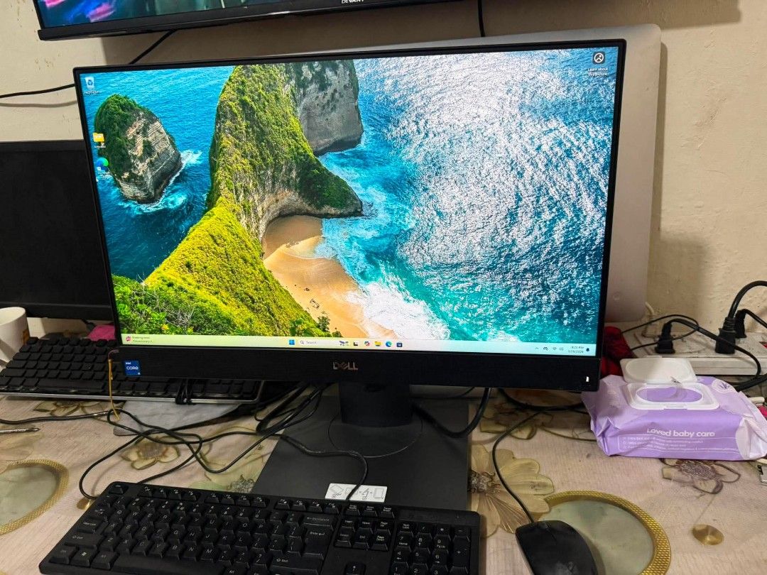 Optiplex 5400 all in one PC (Category: Desktops) located in Manila. Submitted by happyearth.953a15 (Listing ID 1440951206, Image 1). Description: Optiplex 5400 all in one PC I5 12500 12th gen Intel UHD Graphics 770 16gb ram 256gb nvme storage Windows 11 pro OS Ms office installed Free mouse and keyboard Ready to use ✅ 💸💸 19,000 Location: San Andres bukid manila Pick up or deliver cod.