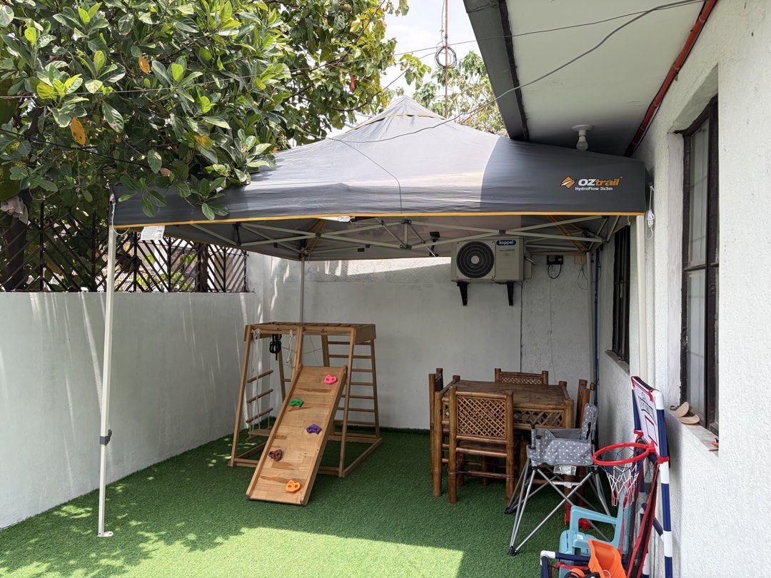 OZtrail 3.0M Hydroflow Gazebo Tent Grey (Category: Outdoor Furniture) located in Santa Rosa. Submitted by prelovedbydan.1110 (Listing ID 1440783392, Image 2). Description: OZtrail 3.0M Hydroflow Gazebo Tent complete with bag selling low, no issues Sta rosa laguna location cash pick up at my office Google Map: A.L.L. PLASTIC CONTAINER TRADING.