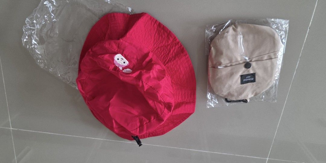 Packable hat (Category: Hats & Beanies) located in Singapore. Submitted by alvin750313 (Listing ID 1440796310, Image 3). Description: brand new packable hat. 1 for $3.00 , both at $5.00 please refer to photos self collection at fernvale link.