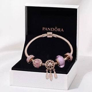 (Category: ) located in . Submitted by fashion_collection (Listing ID 1440936767, Image 1). Description: .