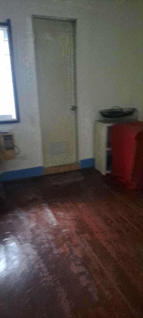 Paranaque (Category: House & Lot) located in Las Pinas. Submitted by trizwong (Listing ID 1440883377, Image 3). Description: Selling our 50sqm apartment in MON-EL Subdivision 2 bedrooms, 2 toilet and bath kitchen the new owner can have the property repainted. it has provision for sari sari store infront of the property. The subdivision is highly accessible to malls (SMBF Infront of the subd), MEDICAL CENTER PARANAQUE (mon el is just behind the ho