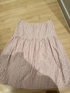 (Category: ) located in . Submitted by clarousells (Listing ID 1440936418, Image 1). Description: .