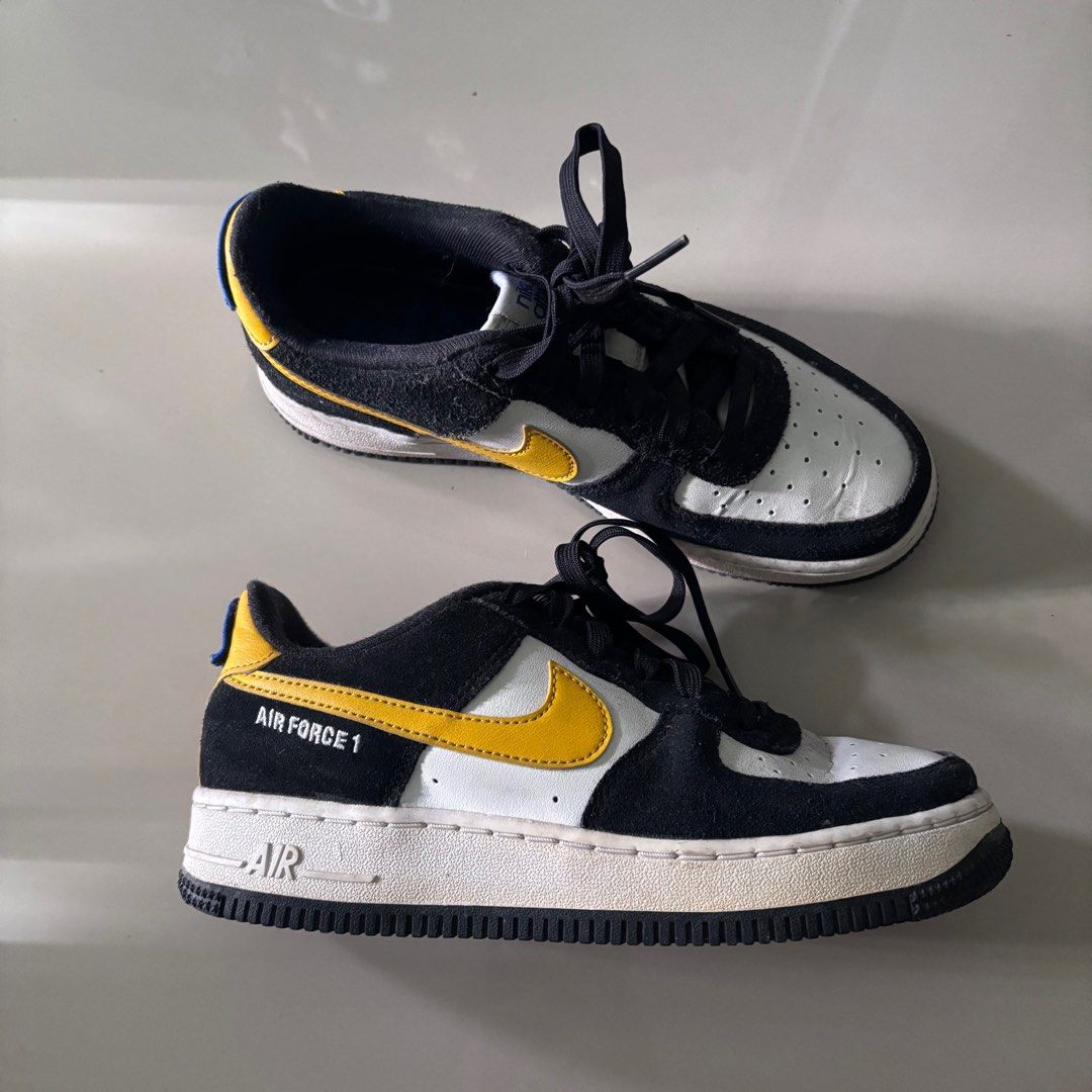 [Preloved] - Authentic Nike Athletic Club Air Force 1 (Category: Sneakers) located in Paranaque City. Submitted by justamethyst (Listing ID 1440844600, Image 3). Description: • Bought in Makati • Size: 4.5Y (can fit size 6) • No box :).