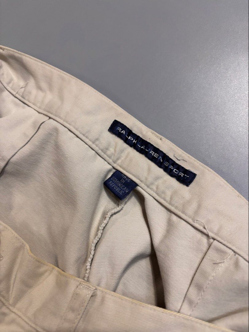 Ralph Lauren sport Short (Category: Shorts) located in Bacolod City. Submitted by crypticdystopian (Listing ID 1440845587, Image 3). Description: Ralph Lauren Short -Authentic Condition: Excellent Color rate: 9.8/10 (Color may vary due to lighting) Dimensions:W32/L20/15.5 Flaws:❌ “Tags are provided for authenticity checking”.