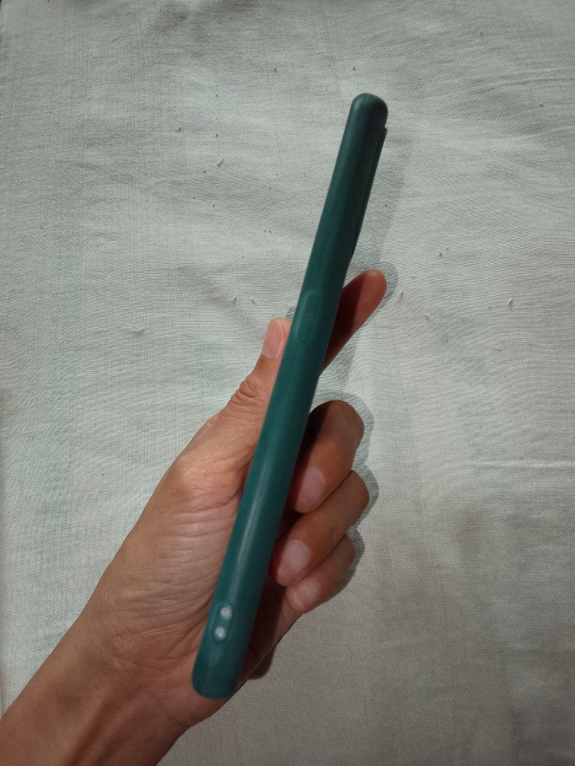 REALME 7 PRO Case (Category: Cases & Sleeves) located in Quezon City. Submitted by iam_mijo (Listing ID 1440829726, Image 3). Description: ♥️REALME 7 PRO CASE♥️ Brand New Dark green On hand MOP: GCASH or COP (Cash On Pickup) You may pay in advance to reserve Same day delivery via Lalamove* or you may book a delivery service of your choice to pick up *SF may vary PM now if interested.