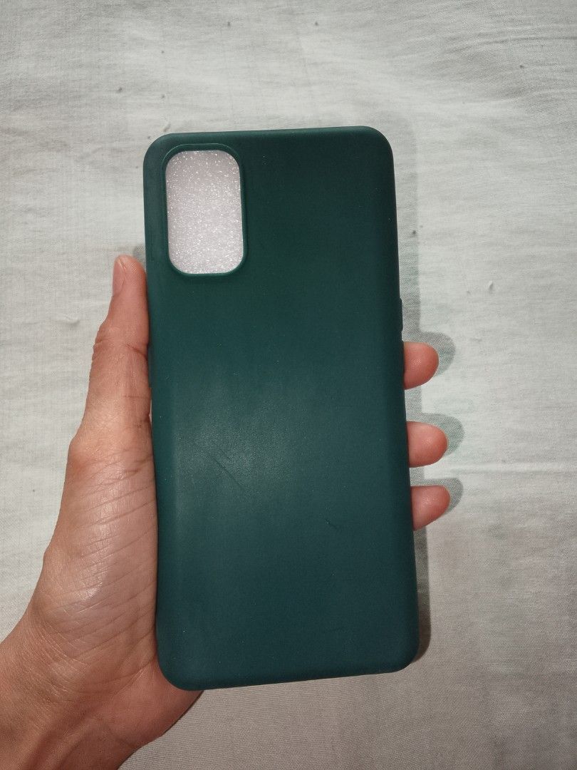 REALME 7 PRO Case (Category: Cases & Sleeves) located in Quezon City. Submitted by iam_mijo (Listing ID 1440829726, Image 1). Description: ♥️REALME 7 PRO CASE♥️ Brand New Dark green On hand MOP: GCASH or COP (Cash On Pickup) You may pay in advance to reserve Same day delivery via Lalamove* or you may book a delivery service of your choice to pick up *SF may vary PM now if interested.