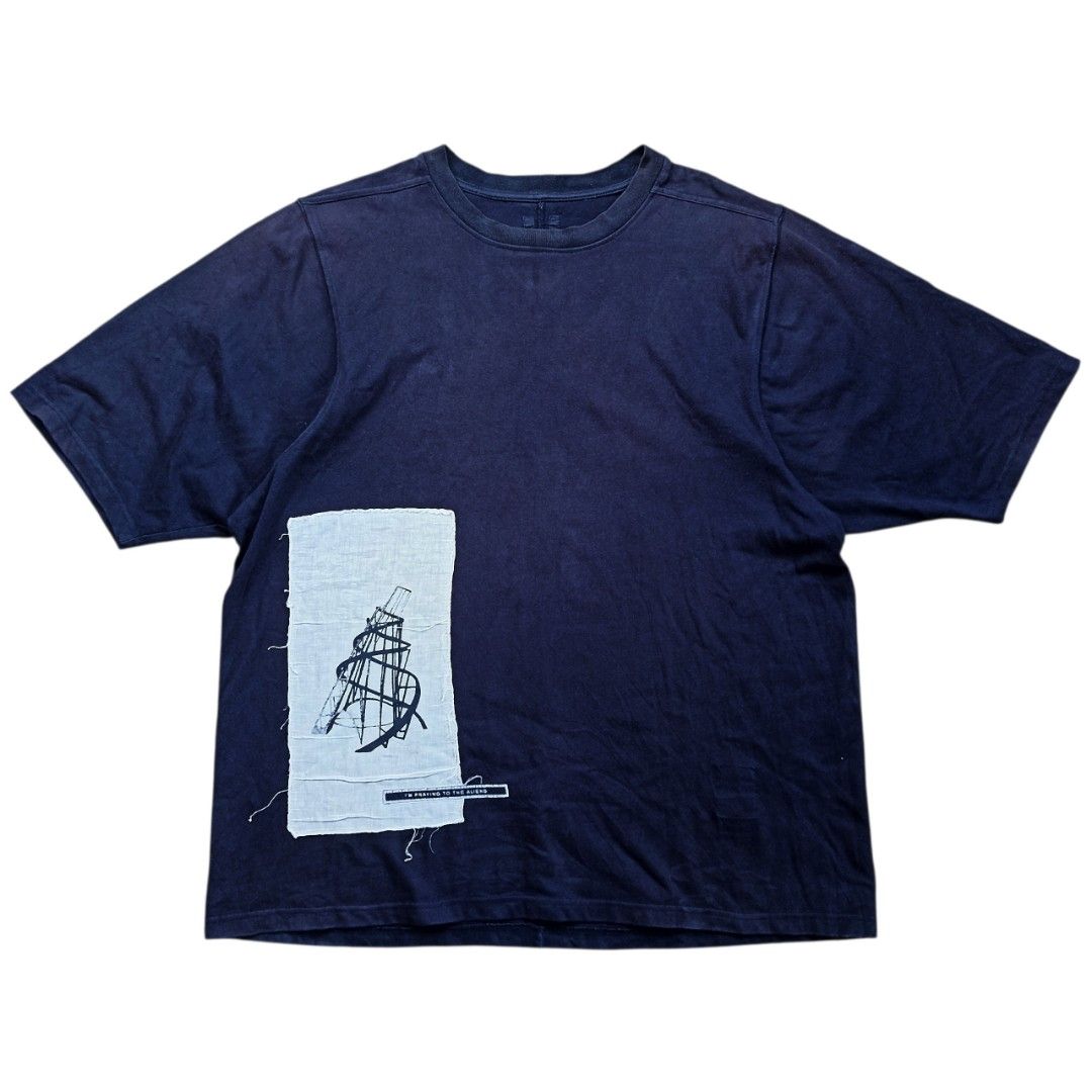 RICK OWENS "DRKSHDW" (Category: Tshirts & Polo Shirts ) located in Davao. Submitted by anythin6 (Listing ID 1440893660, Image 1). Description: - Great Condition - Dimes: 25/30 - Issue: * Minimal Sun Fade (Upper Part) * 1 Pinhole (Sleeve Part) - Brand: Rick Owens DRKSHDW - Design: Unique graphic patch with 'I'M PRAYING TO THE ALIENS - Material: 100% Cotton - Origin: Made in Italy - FREE SHIPPING FEE.