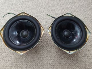 （分類：）位於 。 由 tannoy888 提交（商品編號 1440865089，圖片 1）。簡介： 。