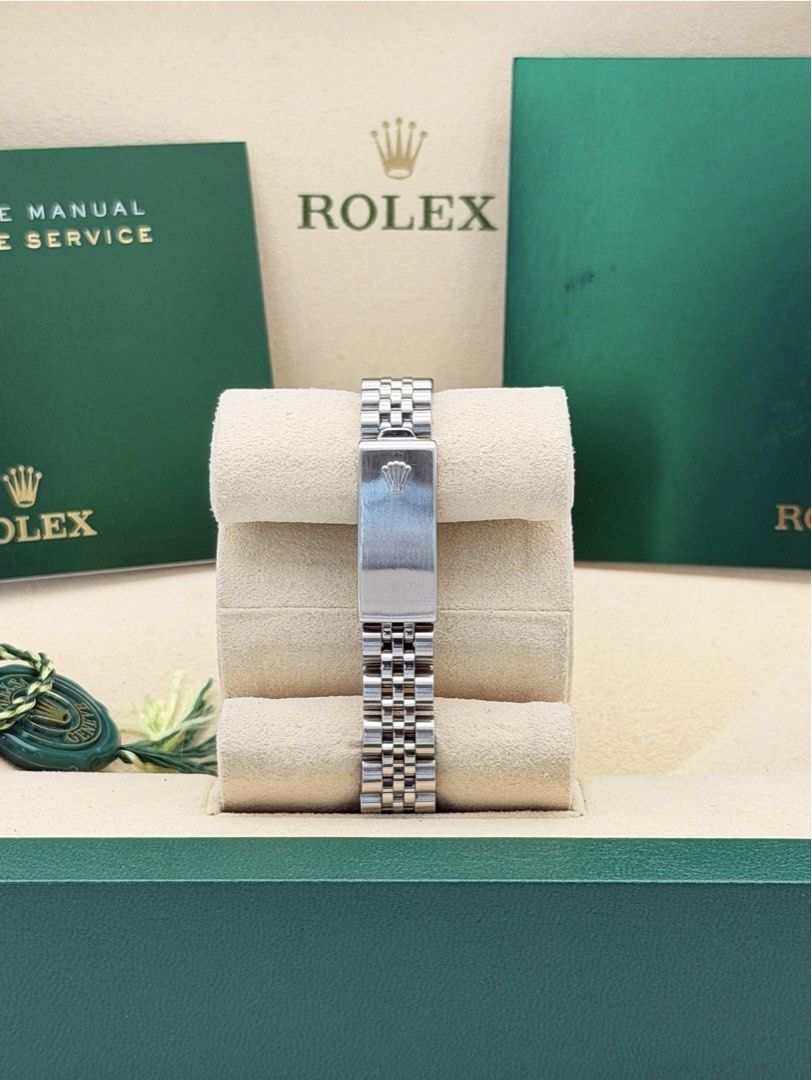 Rolex Datejust 26mm Pink Salmon Arabic Dial (Category: Luxury Watches) located in Manila. Submitted by timelesseleganceph (Listing ID 1440835117, Image 3). Description: Rolex Datejust 26mm Pink Salmon Arabic Dial Reference 69174 Size 26mm Dated Circa U Series 1997-1998 Pink Salmon Arabic Dial in 18k White Gold Fluted Bezel on Jubilee Bracelet Comes with Watch Pouch.