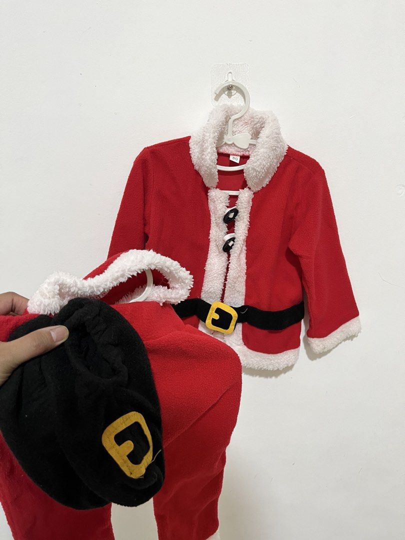 Santa Claus Costume (9-18 months) (Category: Babies & Kids Fashion) located in Antipolo. Submitted by stuff.coco (Listing ID 1440779209, Image 1). Description: santa claus set • top •bottom •hat •socks.