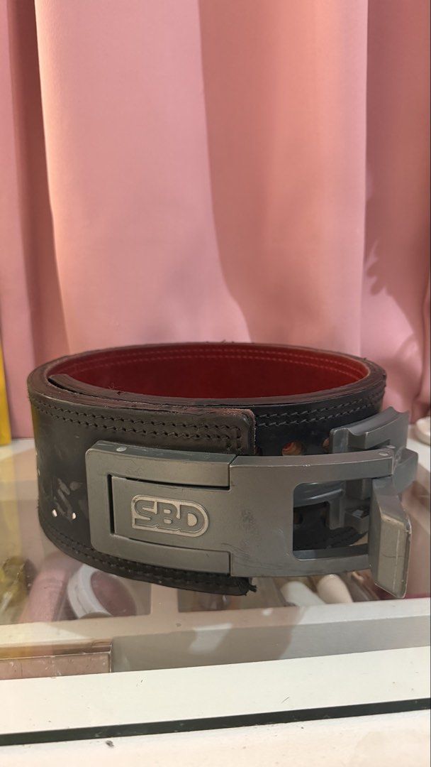 SBD Classic Powerlifting Belt 13mm Small (Category: Other Sports Equipment and Supplies) located in Bacoor. Submitted by matchamamax (Listing ID 1440937387, Image 1). Description: - bought directly from SBD PH website - has scratches and sticker marks RFS: bought a new sbd belt hehe slightly nego but pls don’t lowball ◡̈ .