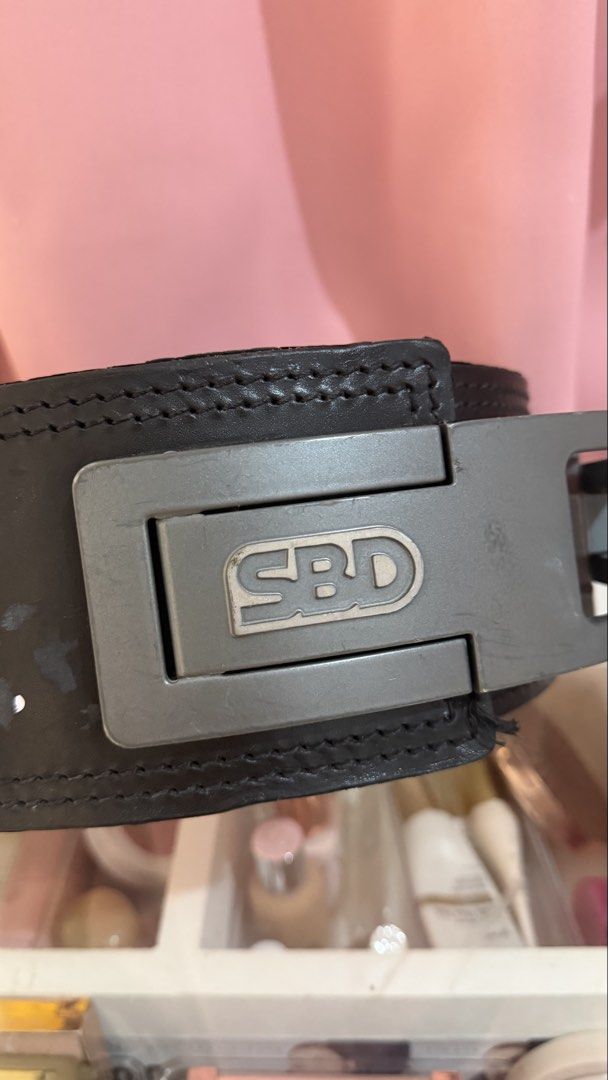 SBD Classic Powerlifting Belt 13mm Small (Category: Other Sports Equipment and Supplies) located in Bacoor. Submitted by matchamamax (Listing ID 1440937387, Image 3). Description: - bought directly from SBD PH website - has scratches and sticker marks RFS: bought a new sbd belt hehe slightly nego but pls don’t lowball ◡̈ .